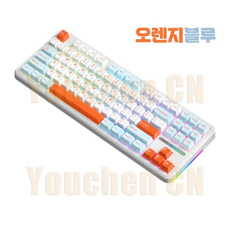 핫스왑으로 스위치를 교체하는 모습